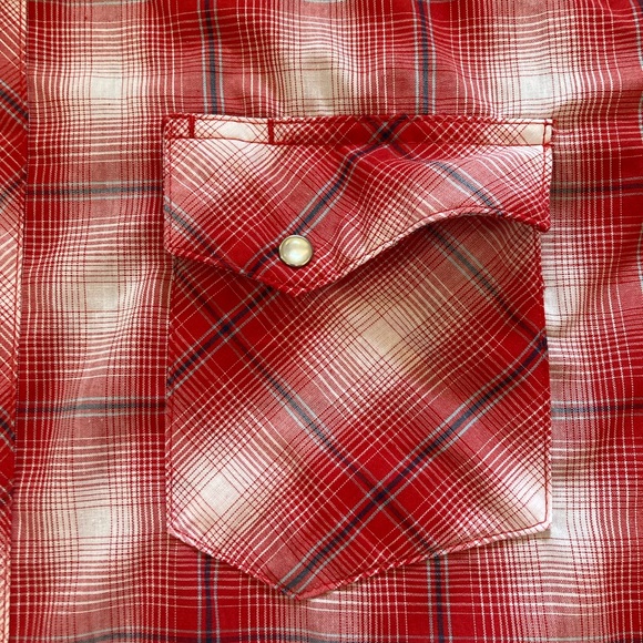 Wrangler Wrancher Western Shirt Pearl Snap Size Large Red Plaid Short Sleeves - Picture 4 of 9